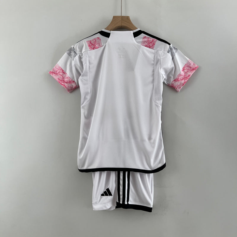Juventus II 23/24 Children's Kit - Black, White and Pink
