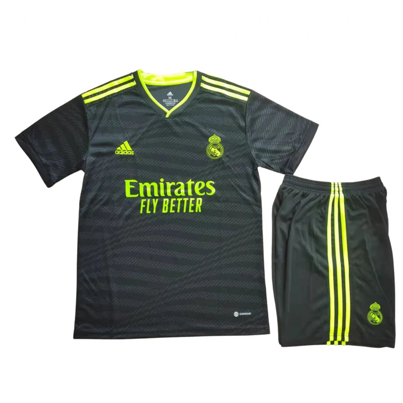 Real Madrid III 22/23 Children's Kit