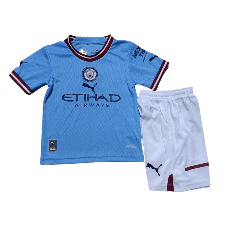 Kit Infantil Manchester City I 22/23 - Azul e Branco