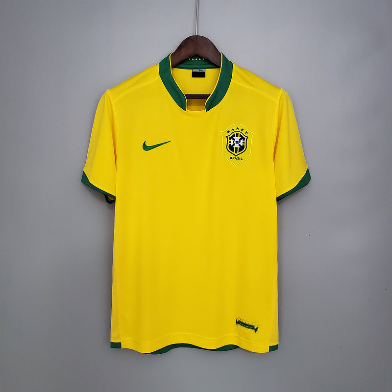 Maillot rétro jaune de l'équipe nationale brésilienne 2006 -
