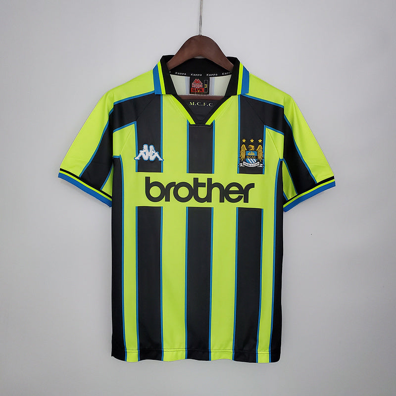 Manchester City Retro 1998/1999 Jersey - Yellow and Black