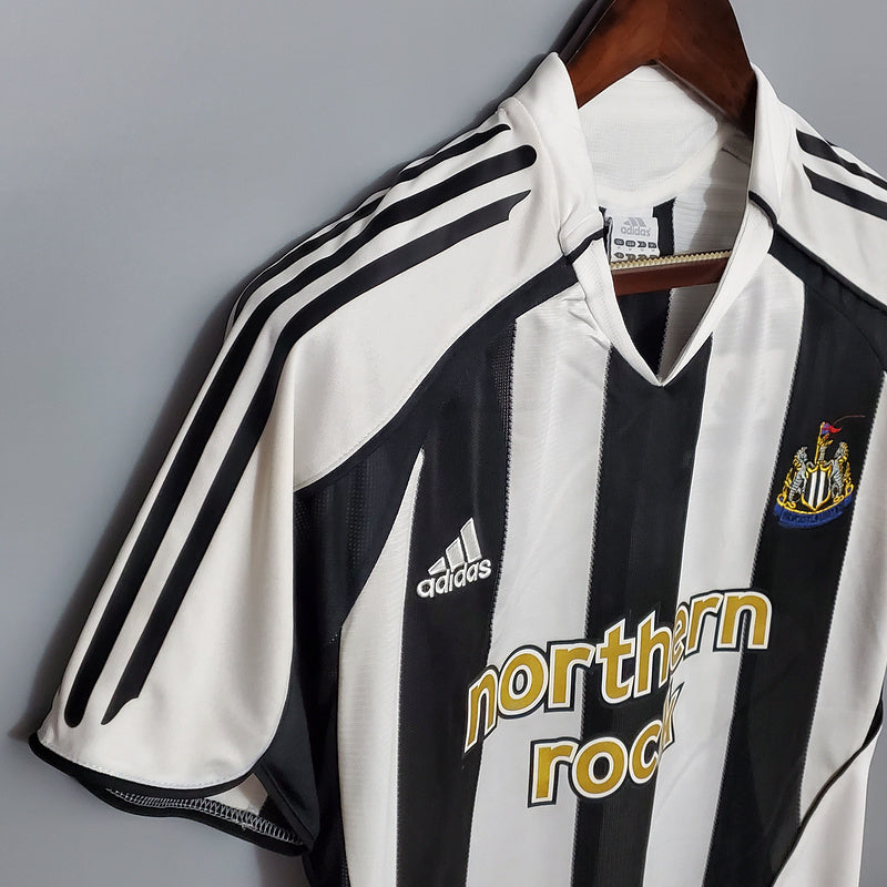 Newcastle Retro 2005/2006 Jersey - Black and White
