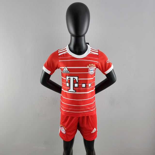 Bayern Munich 22/23 Children's Kit - Red